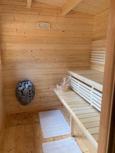Ancien Prieure Chambre King Size avec sauna et bain nordique privatifs en extérieur