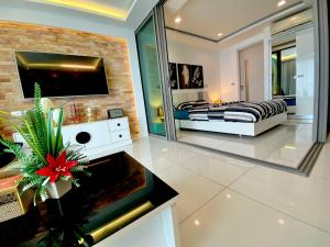 Wong Amat Tower 28 Floor