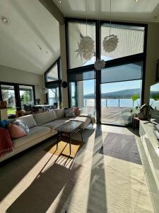 Aurora Arctic Riverside Villa