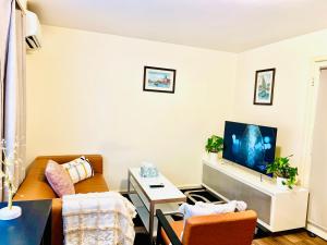 Cosy and Conveniently located 2BR Apt in Hawthorn