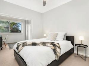 3BD Sydney Harbour Sleep 6 guest 1 Parking Spot