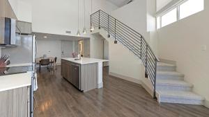 Biltmore Apartments by Landing