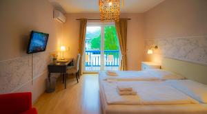 Loving Hut Pension & Restaurant