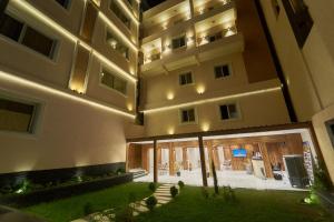 Merak Pyramids Hotel