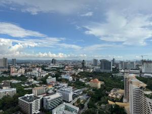 Zire Wongamat Condominium