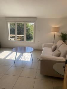 Charmante Maisonnette au calme, proche de Lyon