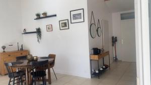 Charmante Maisonnette au calme, proche de Lyon