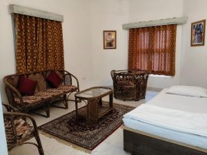 Hilltoun Residency Homes