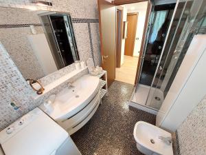 Sunset House Perledo