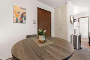 Close to Campus & Hospital with Free Parking - Fast Wifi