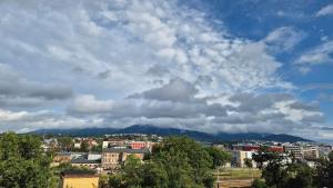 Centrum z widokiem na góry