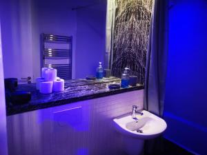 Historic & Modern 2 Bed Apartment - Free Parking