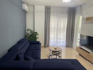 Noema Apartment 5 Maji - A Cosy Stay in Tirana