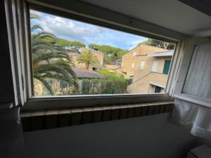 Villetta con giardino di fronte al mare