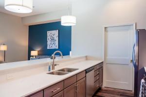 Landing Apartments - Tulsa