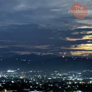 Penthouse Unit with 3 beds in Quezon City