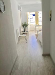 Torremolinos Centro Apartaestudio sin reformar súper precio