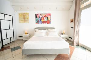 Amarin Pisa Room