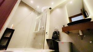 Studio balcon high standing in Oasis