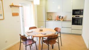 Kalumi Aparthotels - Japandi-Style Apartments with Terrace, Pergola, and Portuguese BBQ