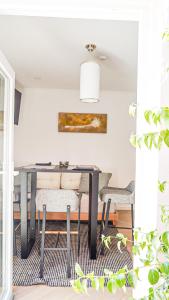 Kalumi Aparthotels - Japandi-Style Apartments with Terrace, Pergola, and Portuguese BBQ