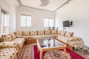 Villa near the beach with private pool