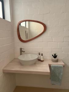 Lagoon & beach paradise