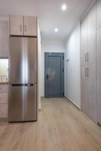 Myrina Retreat - Golden Sun