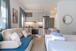 Myrina Retreat - Aegean