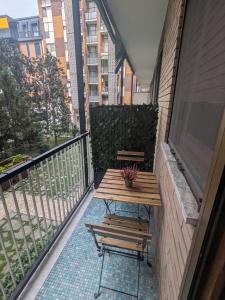 Cozy room in a SHARED apartment close to Linate airport stanza in appartamento condiviso a due passi da Milano Linate