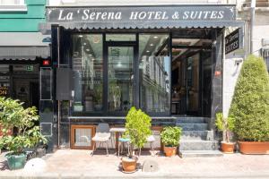 La Serena Hotels