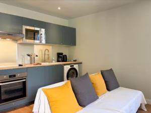 Duplex Provençal , Vieux Hyères, climatisation, Wi-Fi