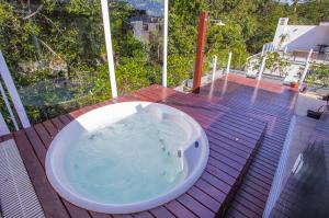 Casa com jacuzzi e rooftop - Wecare Hosting