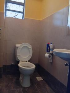 Wattas Haven 2BR Apartment In Makasembo, Kisumu