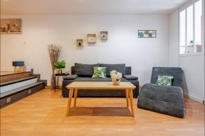 Loft 2 min Gare Saint Charles ,2 chambres 6p