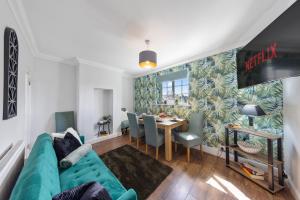 Thorold House Charming house for long stays