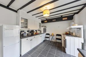 Thorold House Charming house for long stays