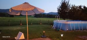 Komplettes Wellnesshaus mit freiem Blick