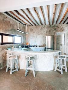 Luxury Mnemba Villa with Private Pool 100m to Beach