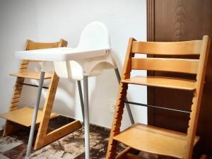 Amplio adosado con piscina, jardines, tenis, etc