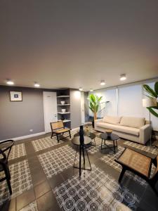 Departamento amoblado a pasos de ruta 5 con estacionamiento y WiFi