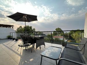 A slice of paradise in the sun with sea views