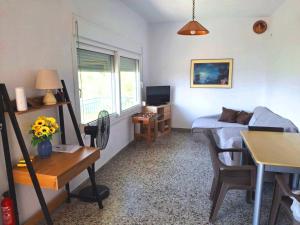 INDEPENDENT RESIDENCE WITH a VIEW