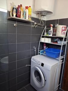 INDEPENDENT RESIDENCE WITH a VIEW