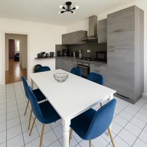 Big Family Apartment