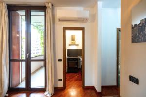 Buenos Aires-Duomo Balcony Apartment