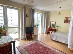 Sunny Aga Apartment 200m to sea promenade