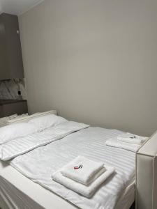 Royal Apartments City line