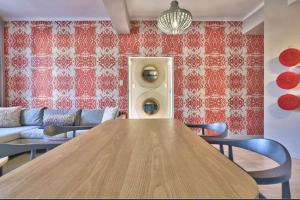 Modern 2 Bedroom Apartment Heart of Cape Town CBD