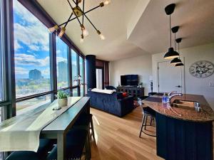 Calgary&Downtown &BMO & Stampede &Parking